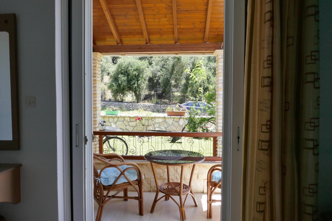 Elaia Modern Apartments Agia Kyriaki  ภายนอก รูปภาพ